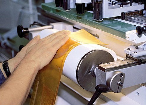 Flexo imprimant la bande collante pour l'impression offset sèche